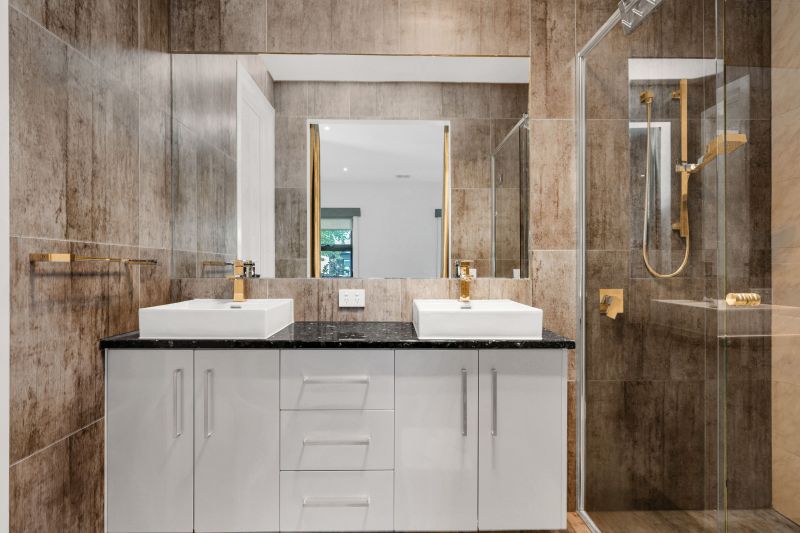 6 Baltic Grove, Epping