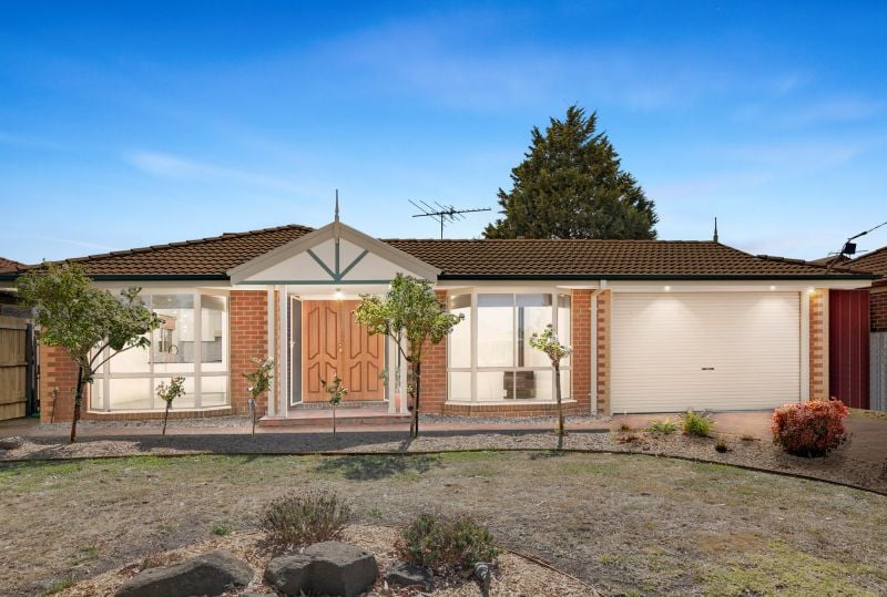 63 Yarcombe Crescent, Craigieburn