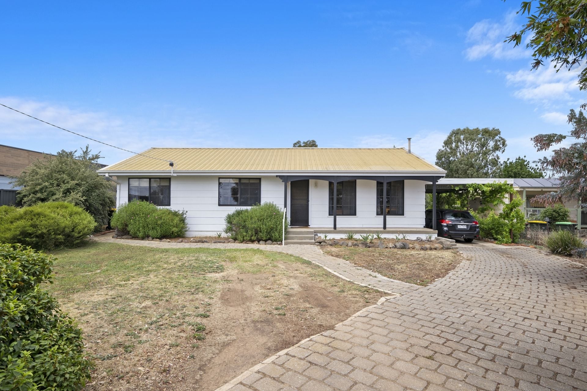 12 Grice Street, Carisbrook - Thumbnail 2