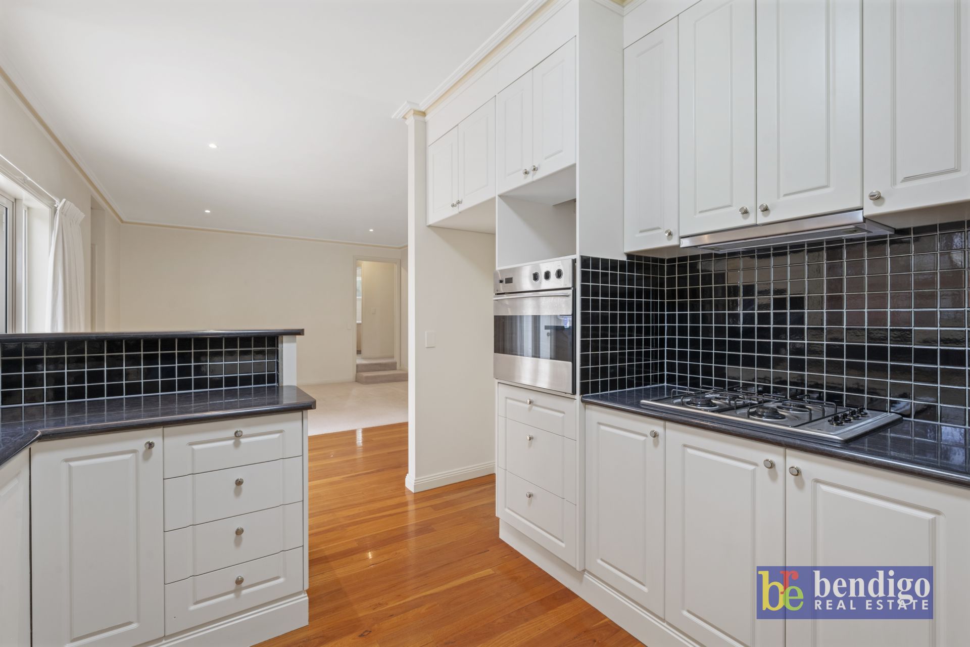 6B Gumnut Rise Strathdale VIC, Strathdale - Thumbnail 8