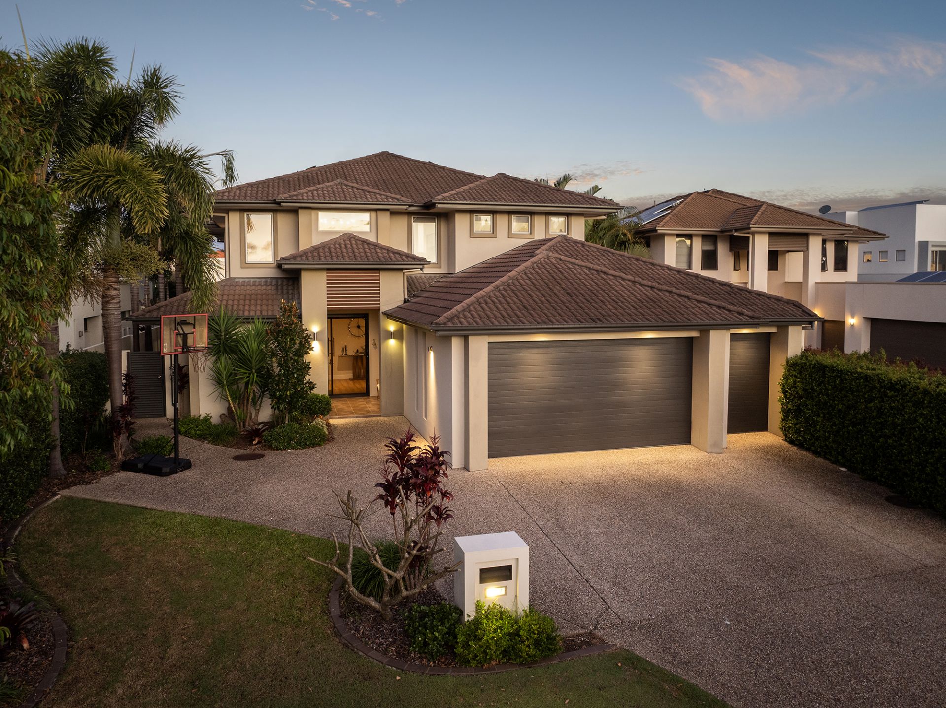 6177 Murten Court, Hope Island QLD 4212, Hope Island - Thumbnail 4