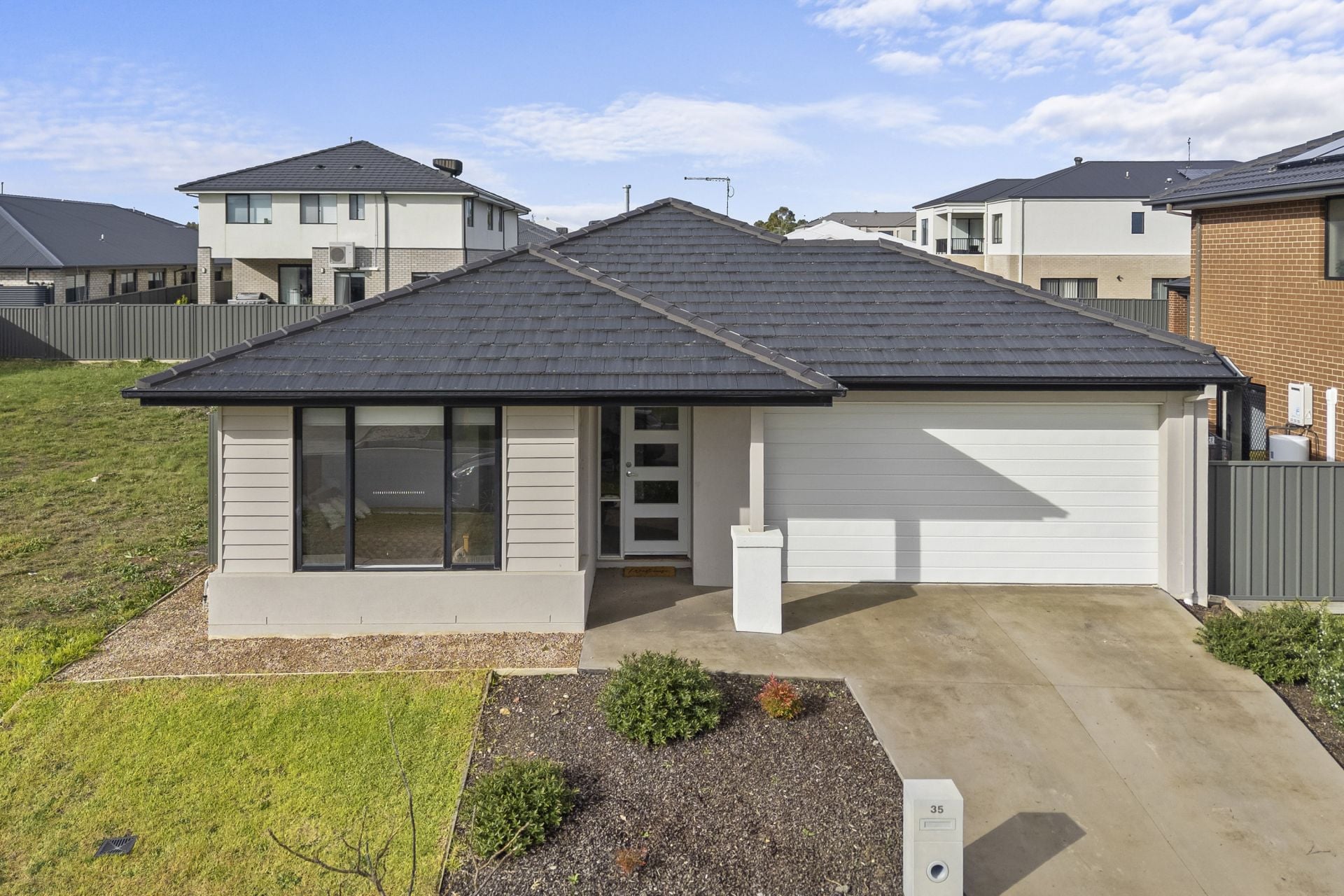 35 Todd Street, Lucas, Lucas - Thumbnail 2