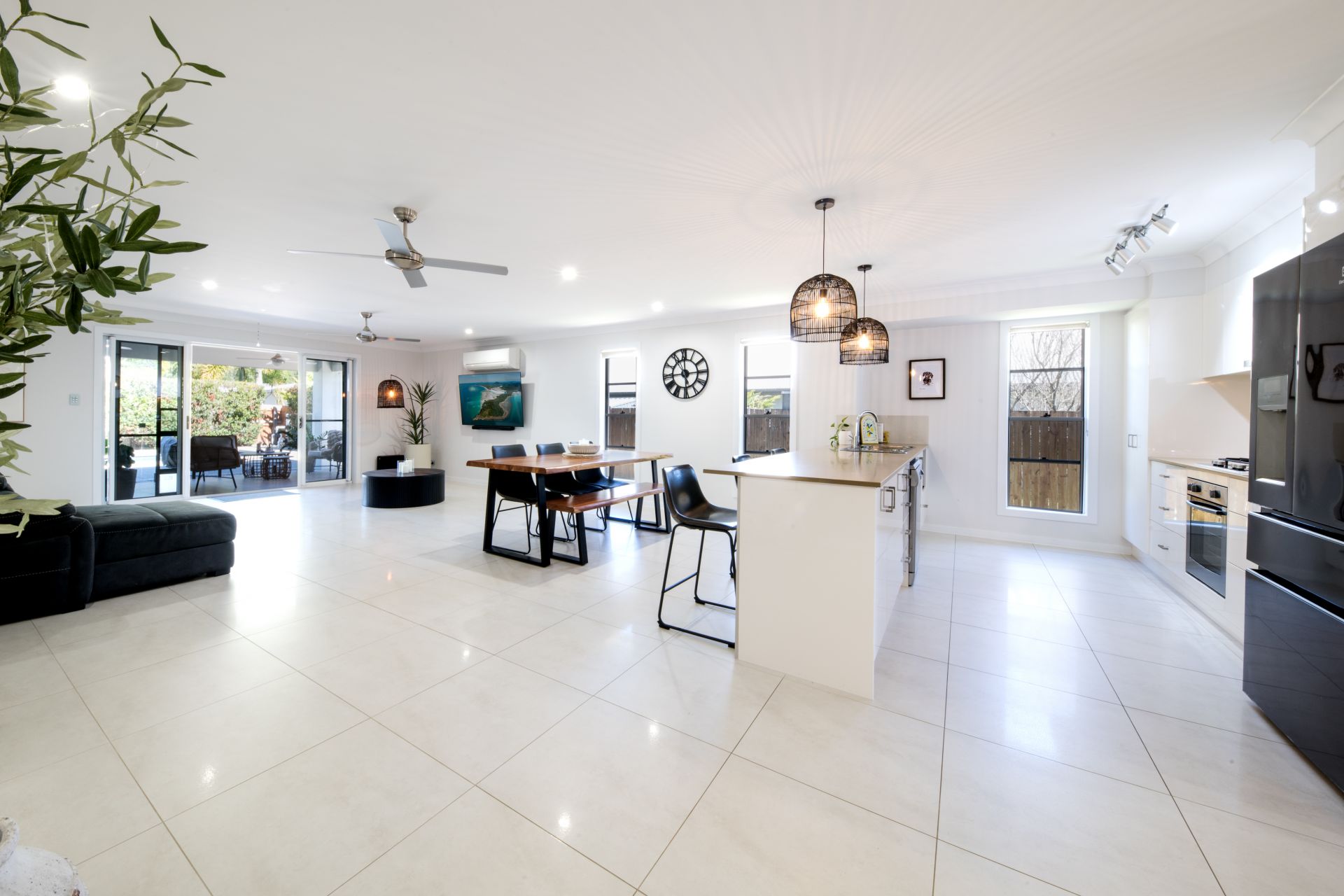 3 Corrimandle Grove Cannonvale QLD, Cannonvale - Thumbnail 8