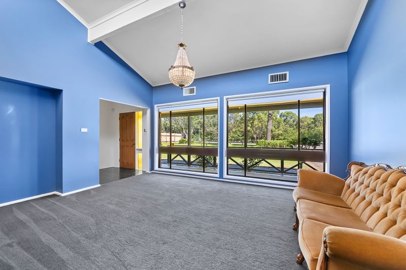 222 Racecourse Avenue, MENANGLE PARK, Menangle Park - Thumbnail 7