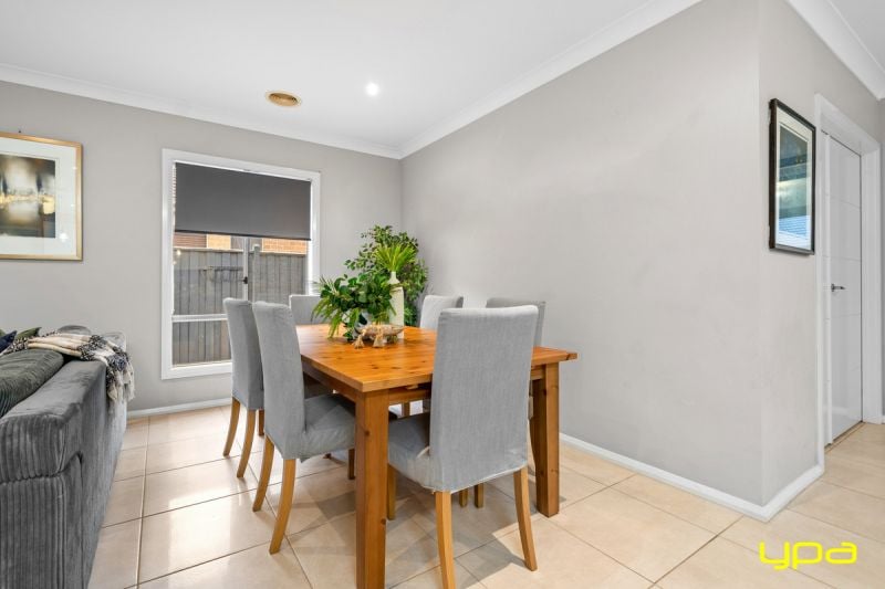 11 Watford Avenue Cranbourne West VIC, Cranbourne West - Thumbnail 7
