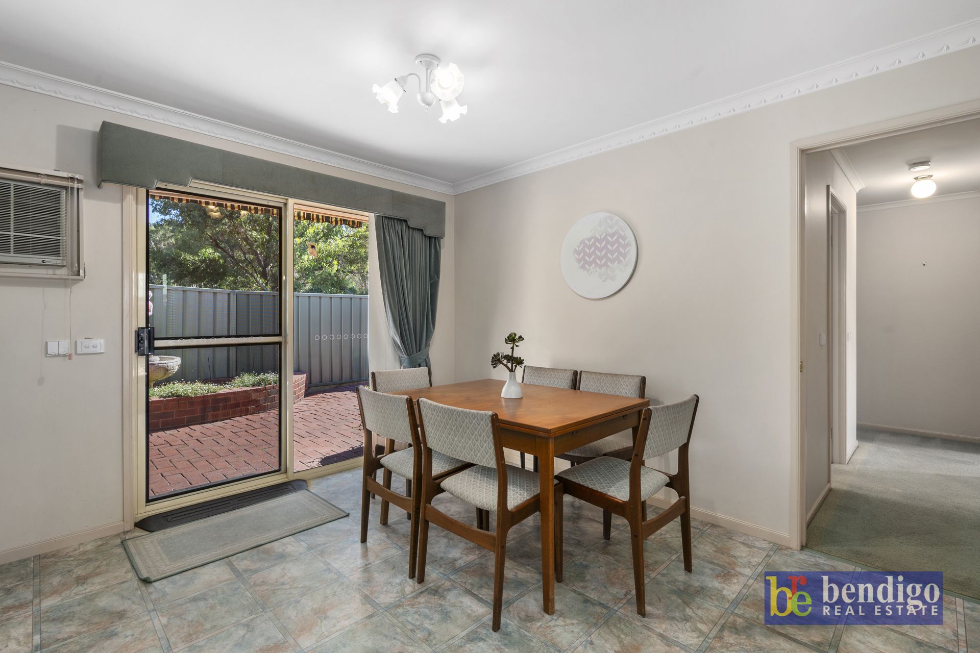 8/18 Lowe Street Kangaroo Flat VIC, Flat - Thumbnail 5