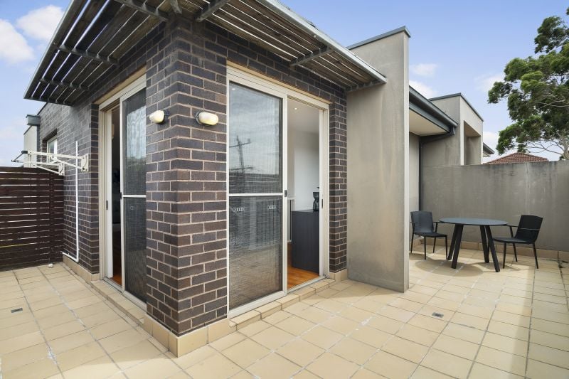 1/27 Kenilworth Street, Reservoir