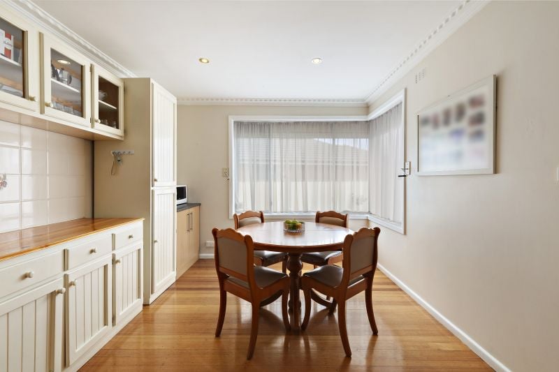 13 Ruthven Crescent, Lalor