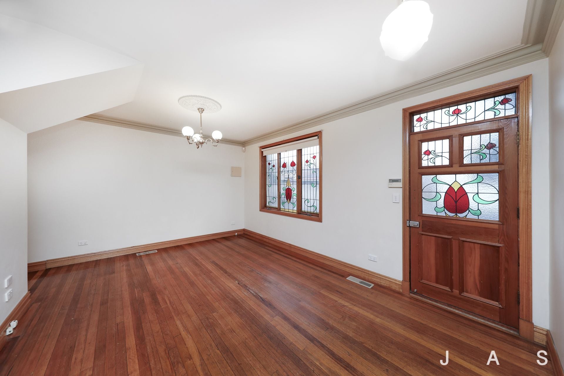 1 Austin Crescent East Yarraville VIC, Yarraville - Thumbnail 3