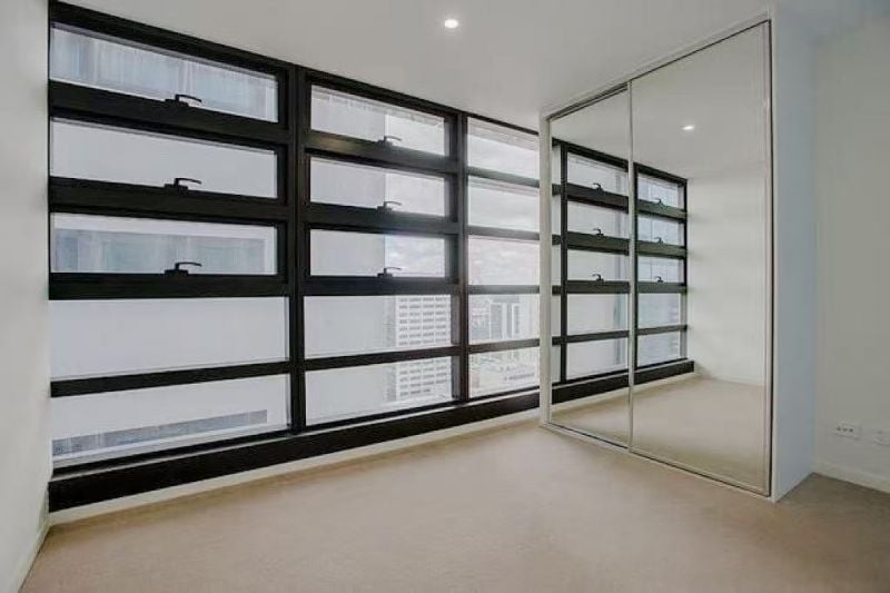 2609/8 Sutherland Street Melbourne VIC, Melbourne - Thumbnail 4