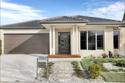 Craigieburn 16 Holman Avenue