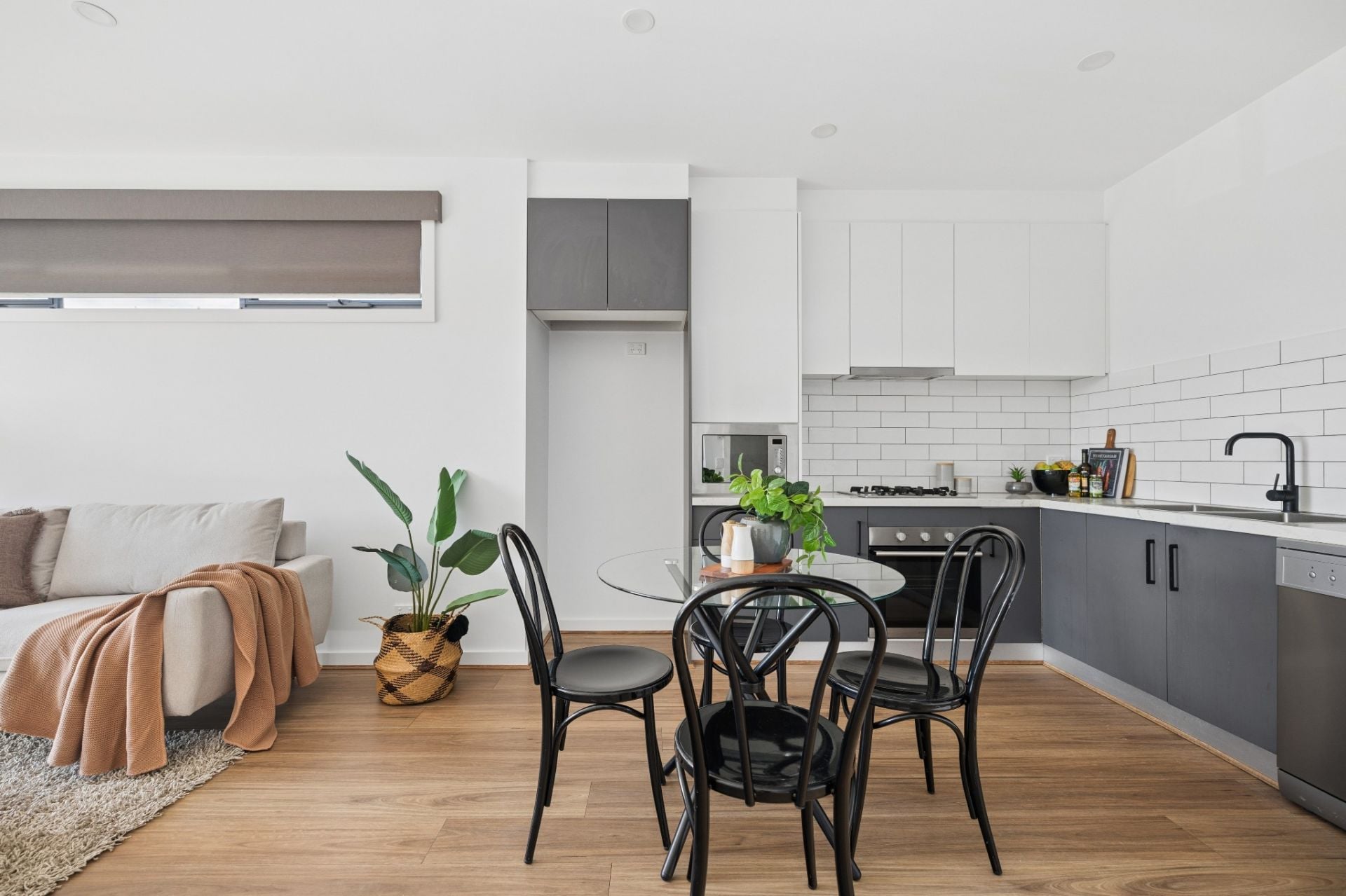 Contemporary Elegance And Low-Maintenance Luxury