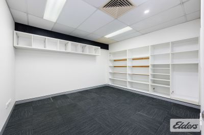 PRIME INDUSTRIAL OFFICE/SHOWROOM!