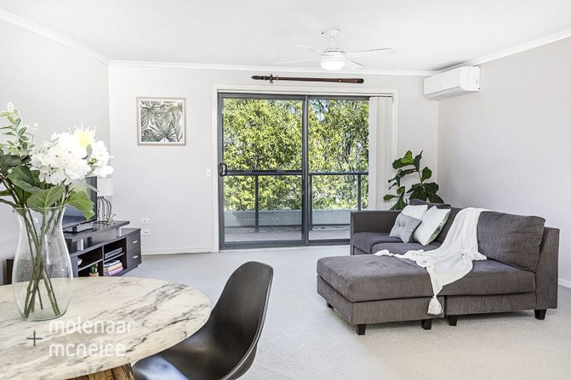16/2 Forestview Way