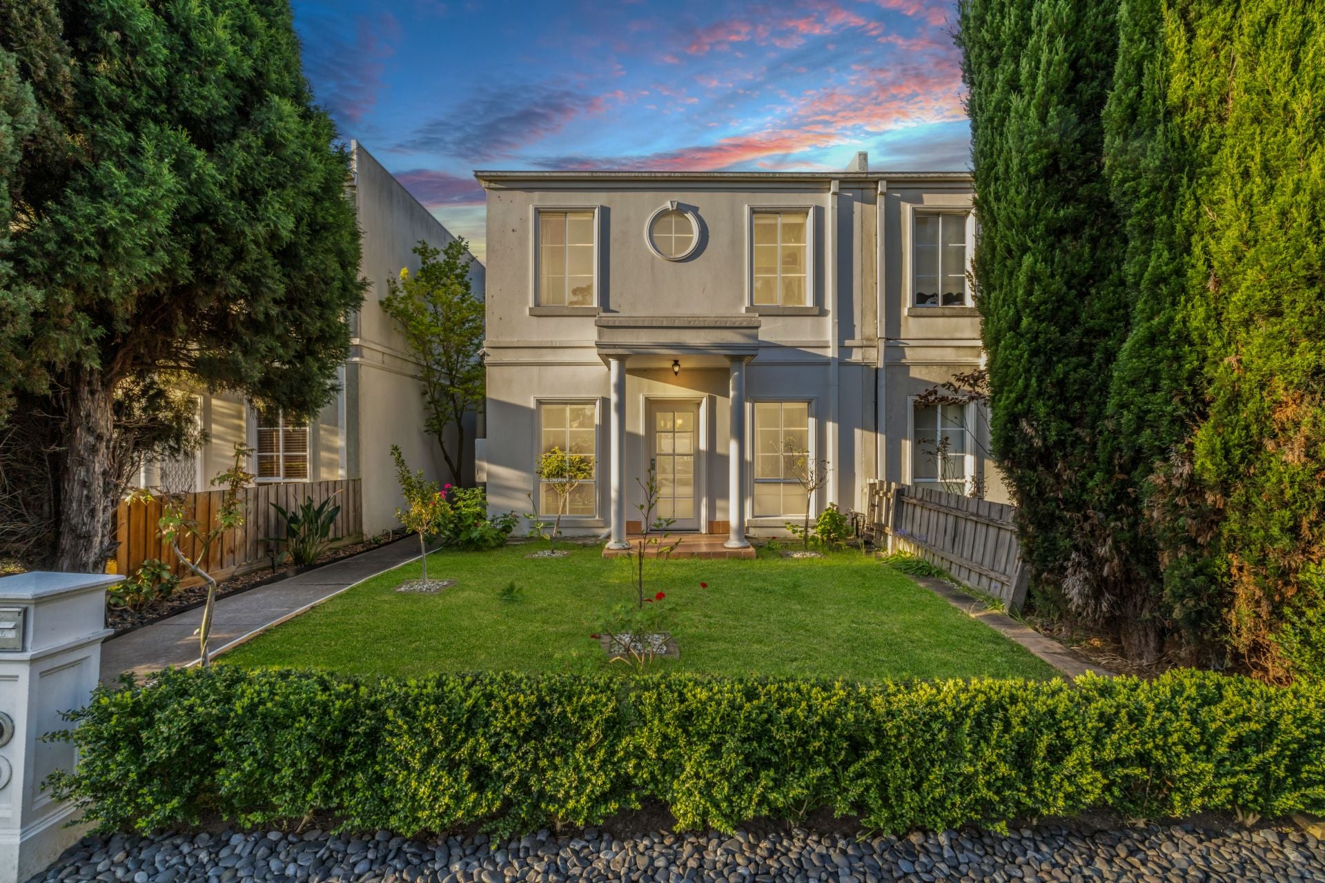 Effortless Living In A Beautiful Setting