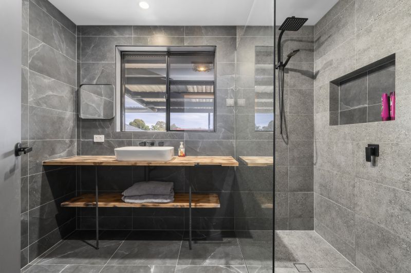 12 Raywood Court, Thomastown