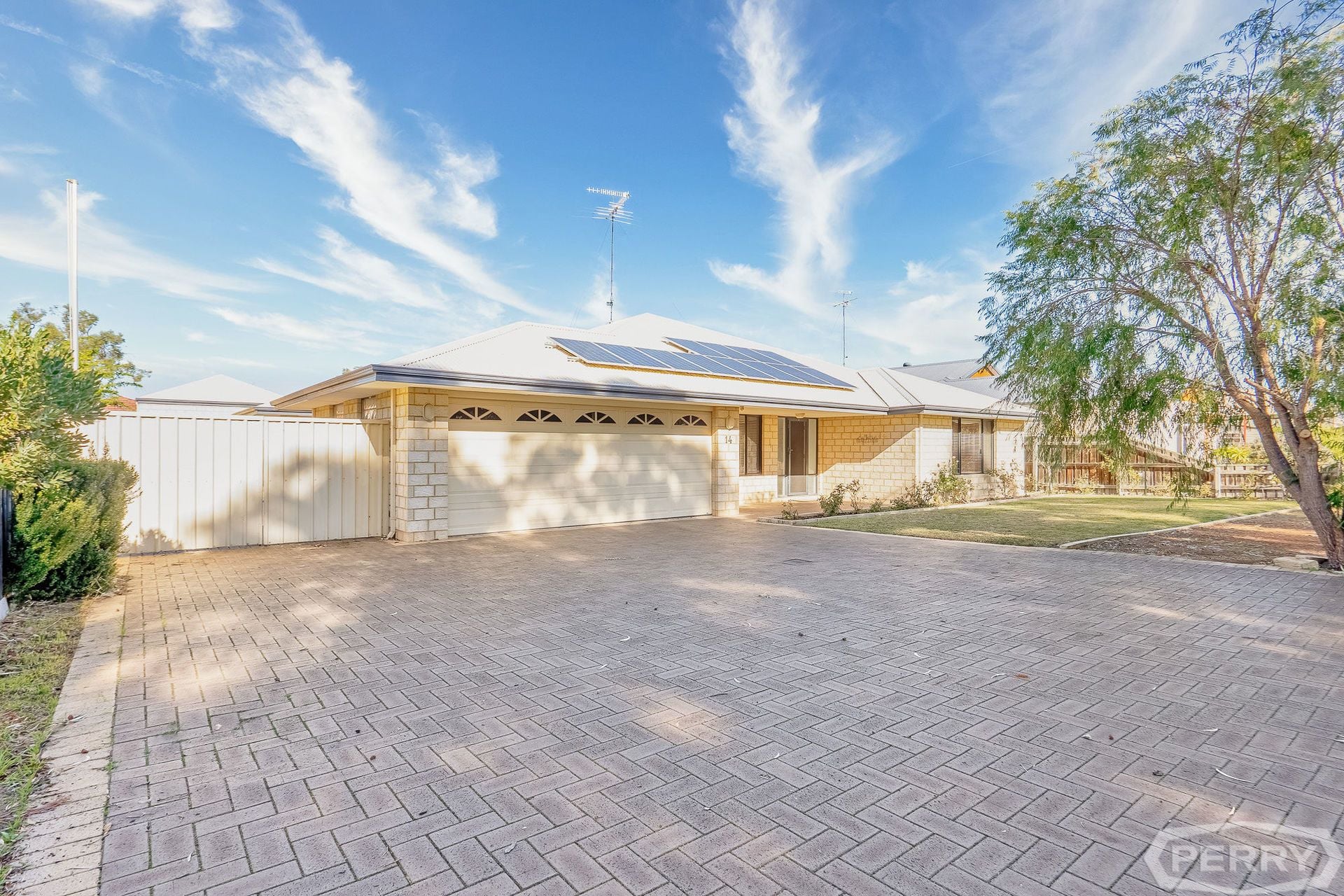 14 Riverina Avenue, Coodanup, Coodanup - Thumbnail 3