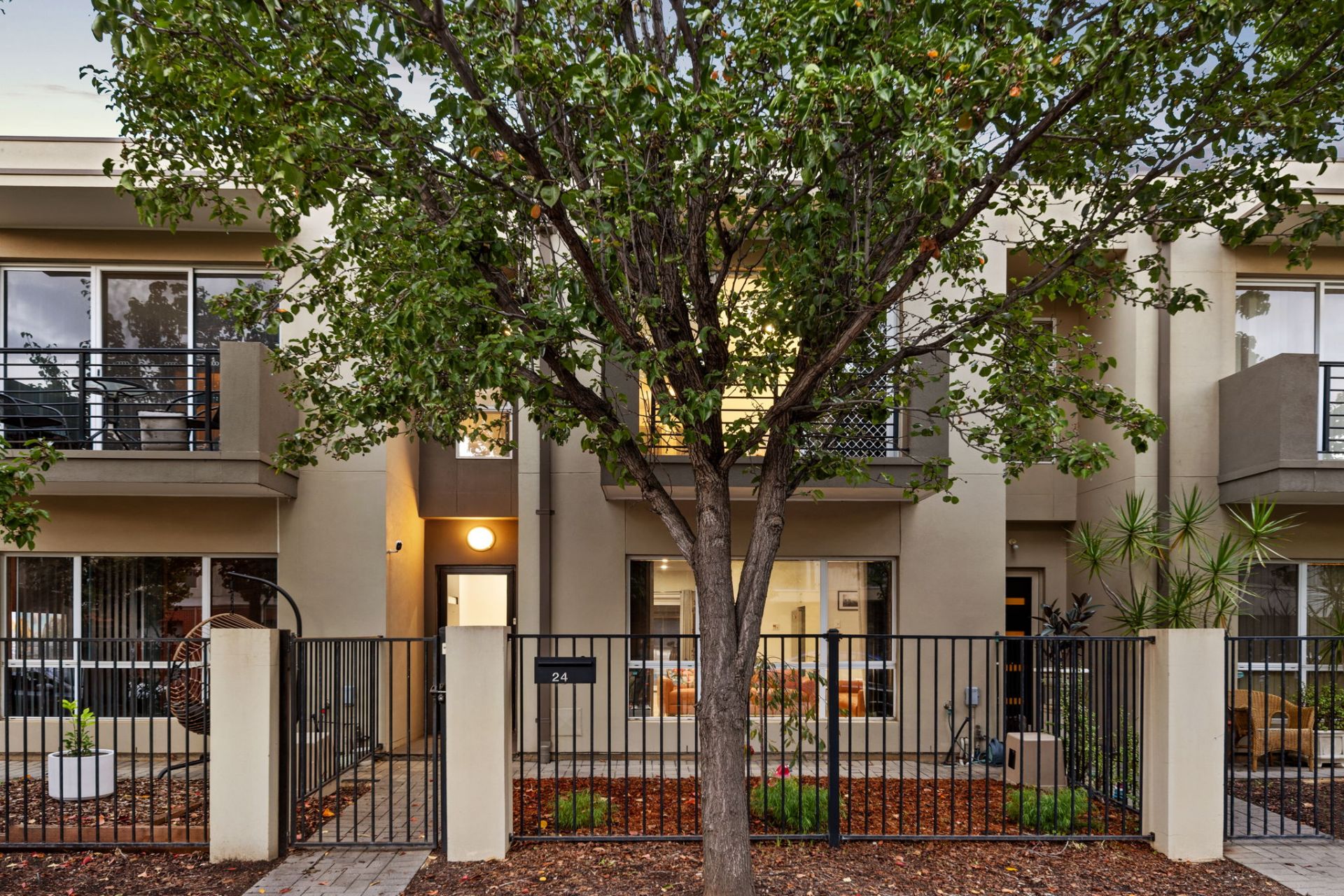 24 Kernick Way, Brompton, Brompton - Thumbnail 2