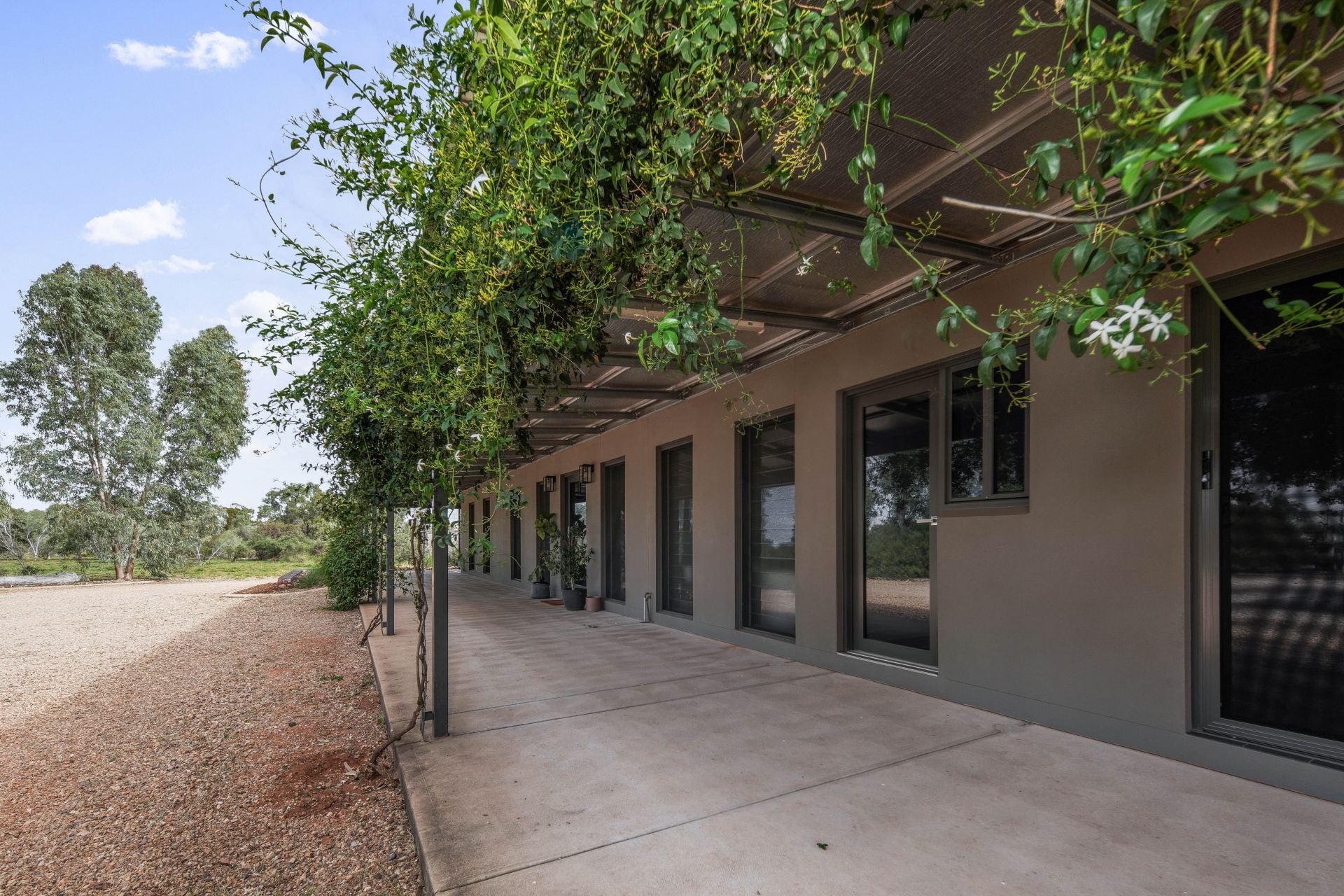 20 Chateau Road Connellan NT, Connellan - Thumbnail 2