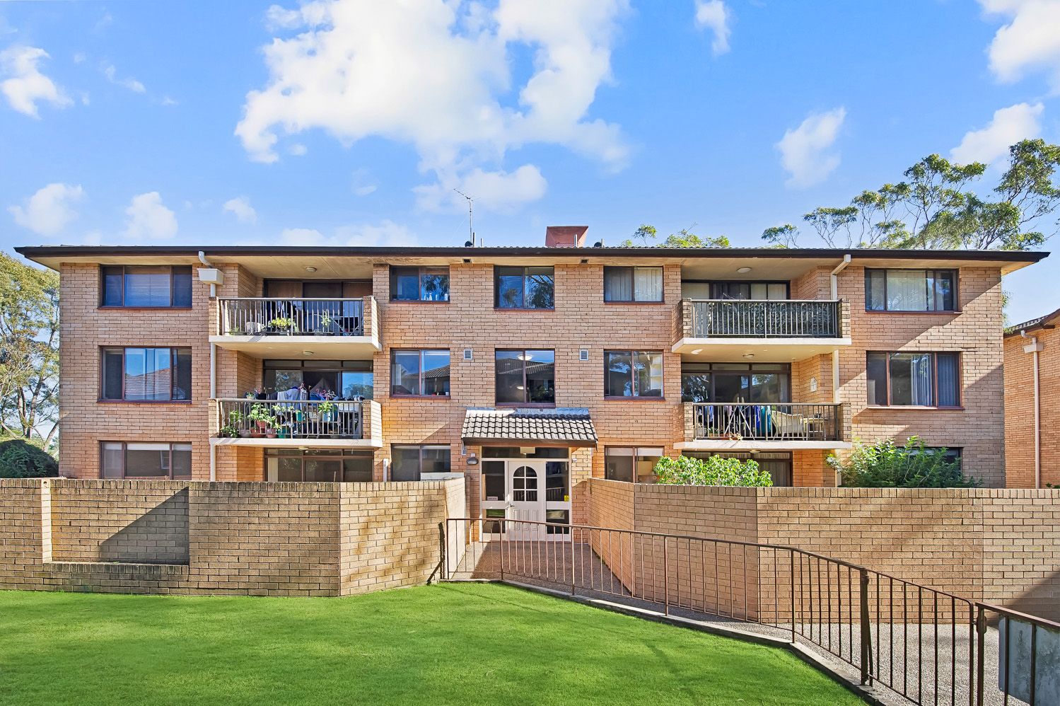 29/215-217 Peats Ferry Road, Hornsby, Hornsby - Thumbnail 2