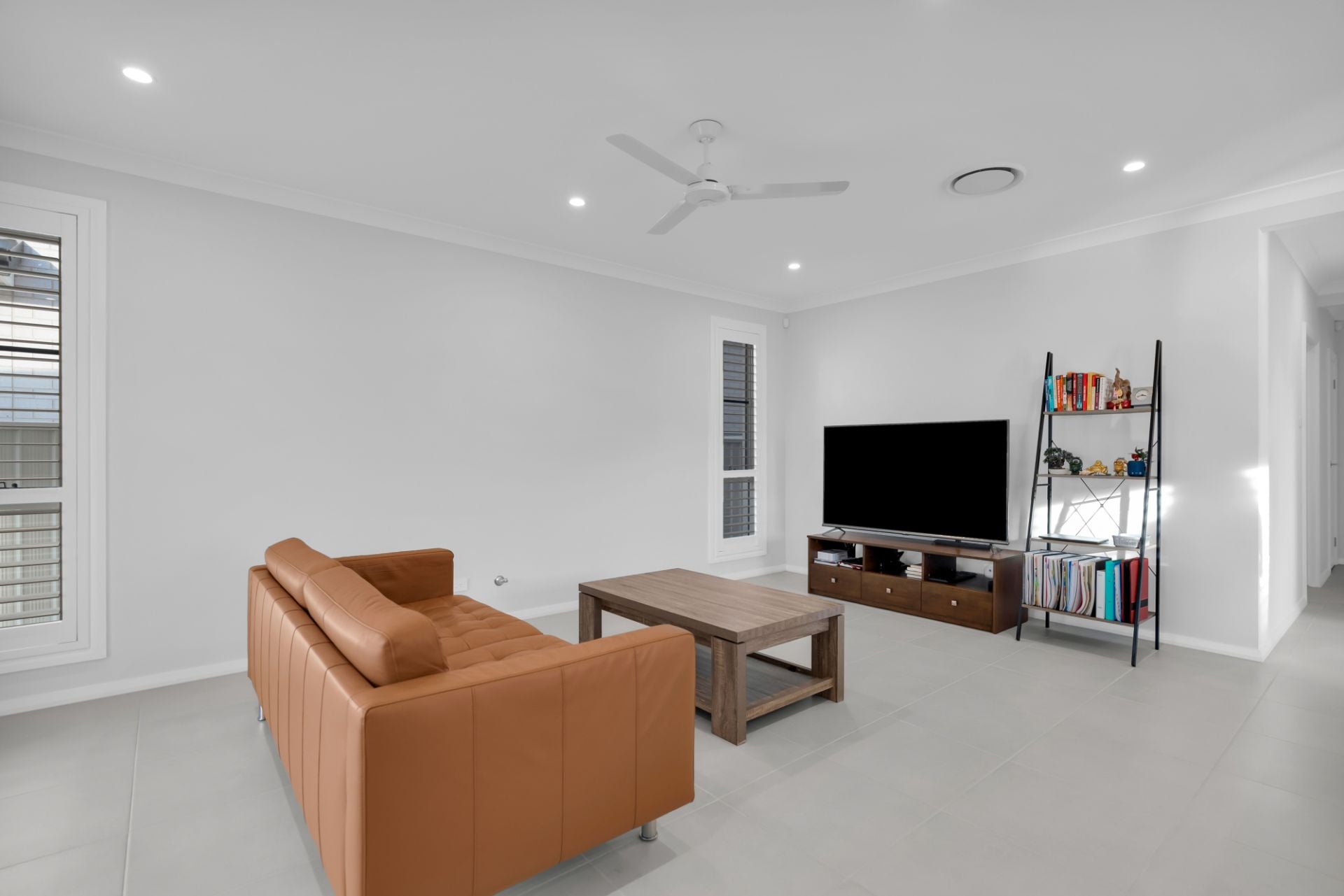 30 Belgravia Avenue, Gledswood Hills, Gledswood Hills - Thumbnail 3