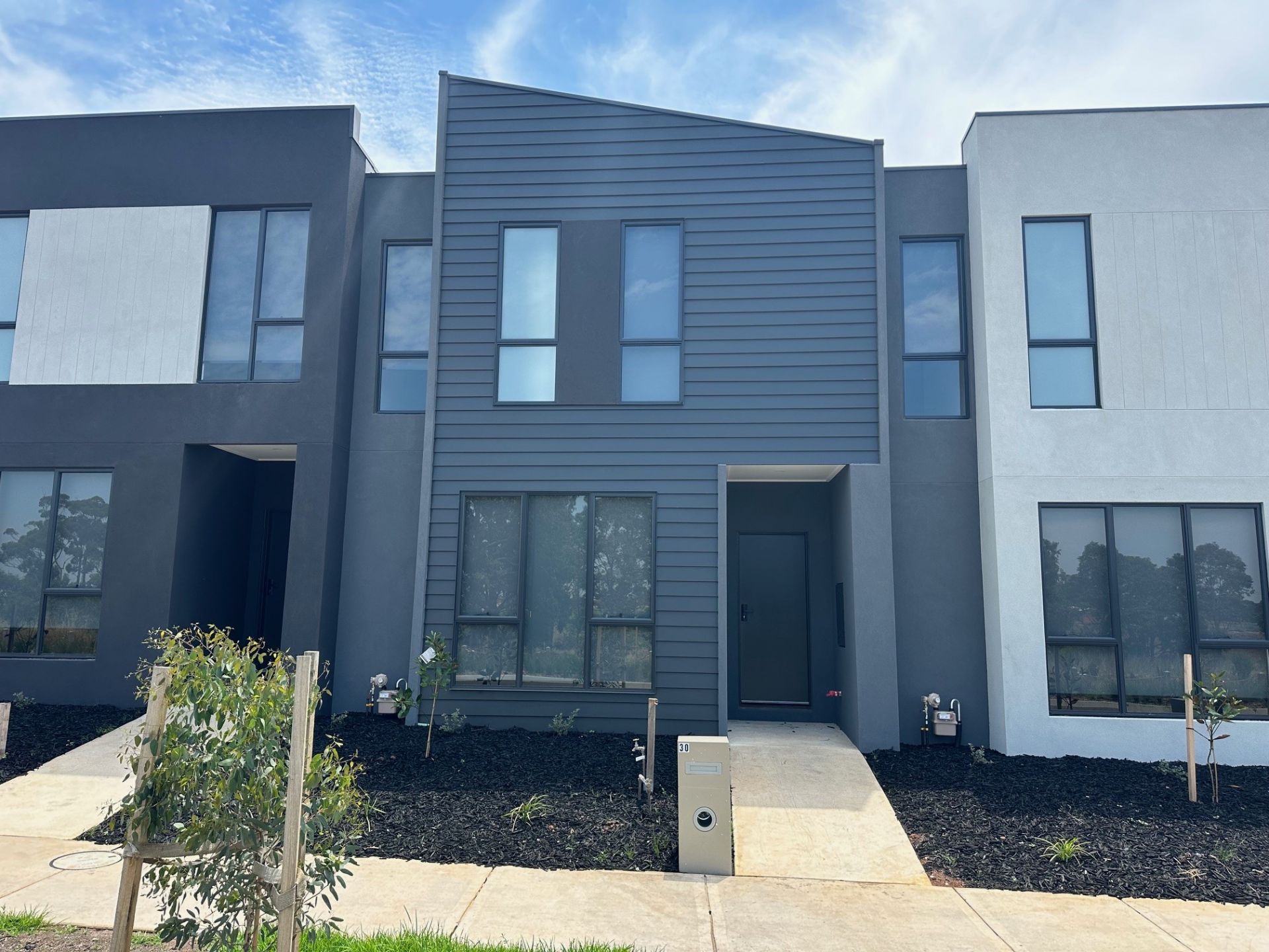 30 Charleston Road, Deanside - Thumbnail 2