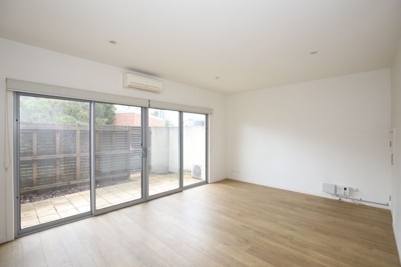 21 Silverash Drive, Bundoora