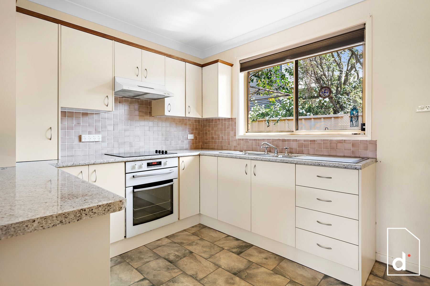 3/252 Lawrence Hargrave Drive, Thirroul NSW