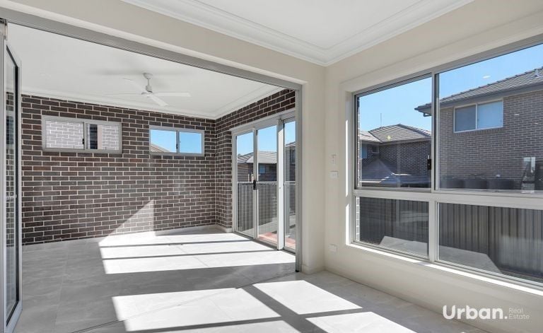 Kellyville 6 Kennedy Avenue