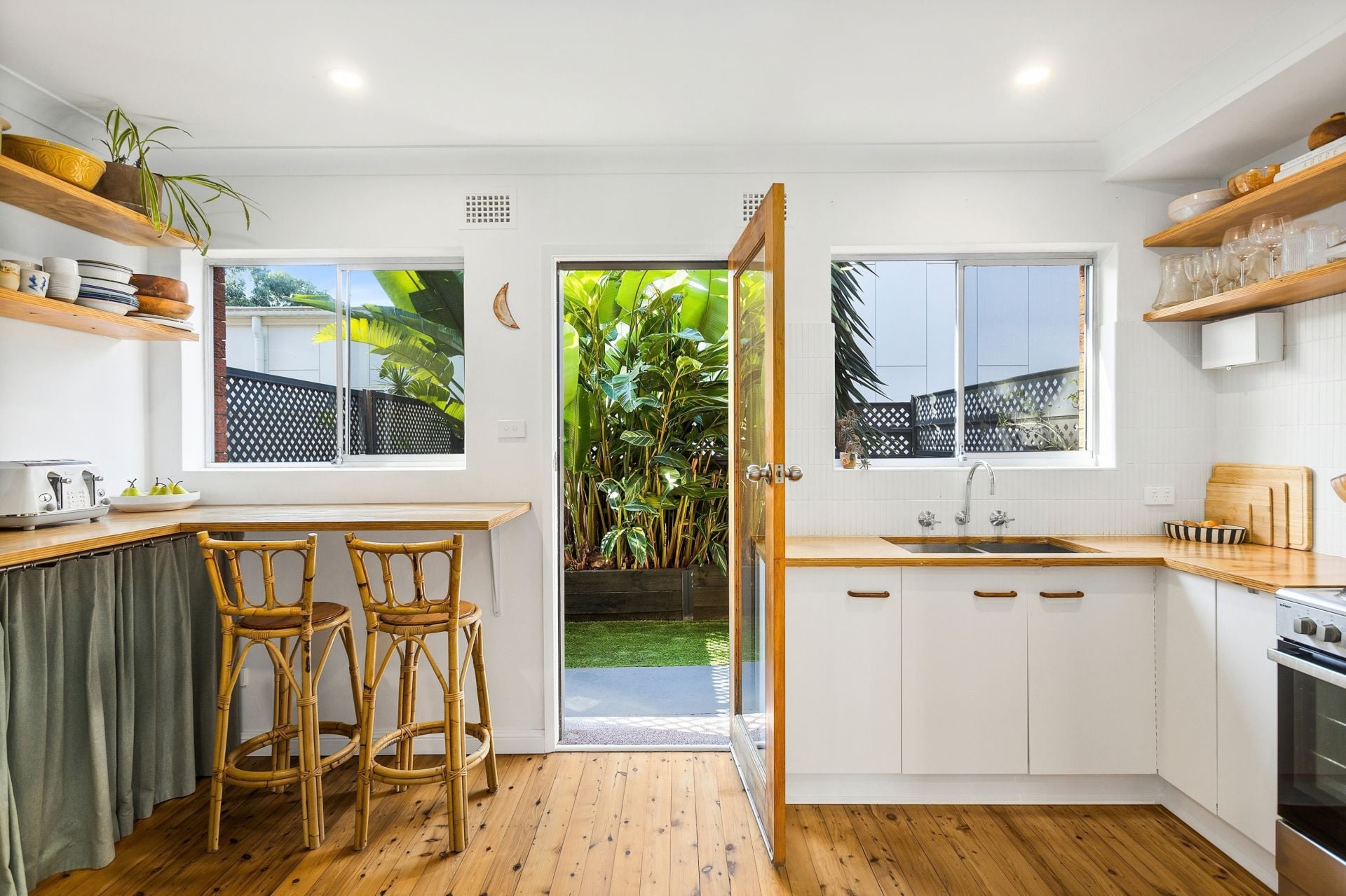 3/9 Turner Esplanade, East Corrimal NSW, East Corrimal - Image 1
