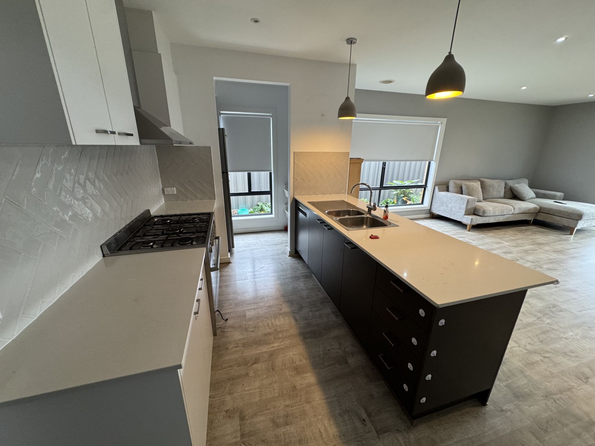 15 Grassy Street, KILMORE, Kilmore - Thumbnail 2