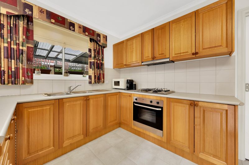 30 Capri Close, South Morang