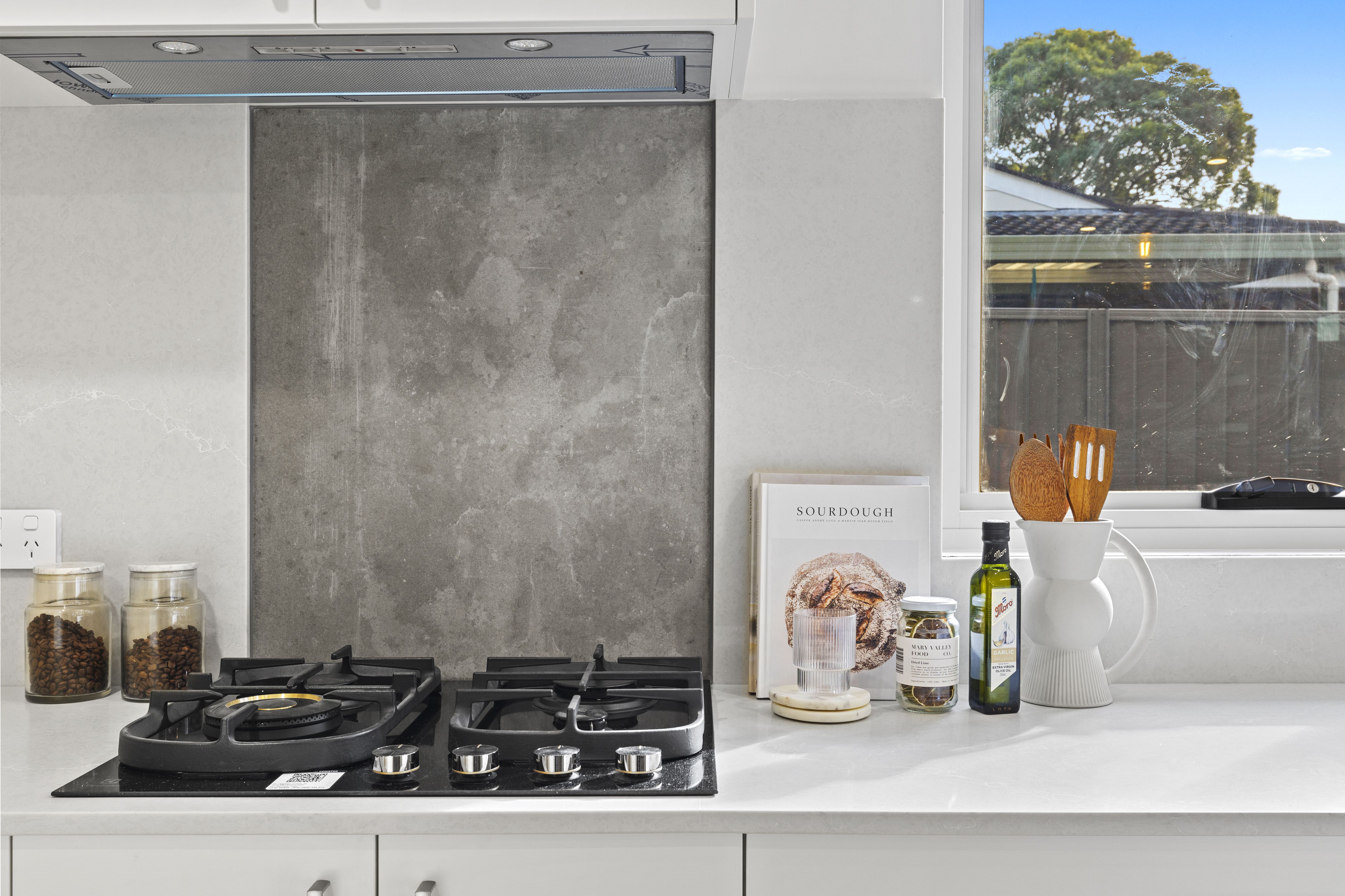 1/99 Yathong Road CARINGBAH 2229