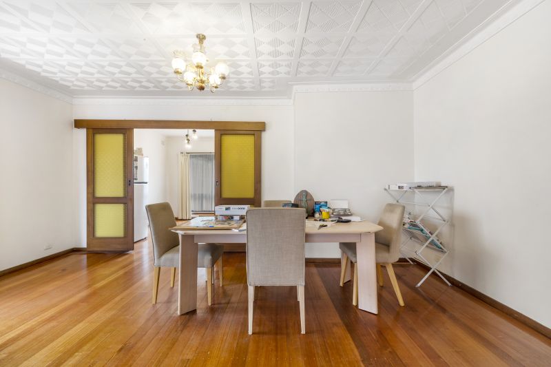 36 Rosemary Drive, Lalor