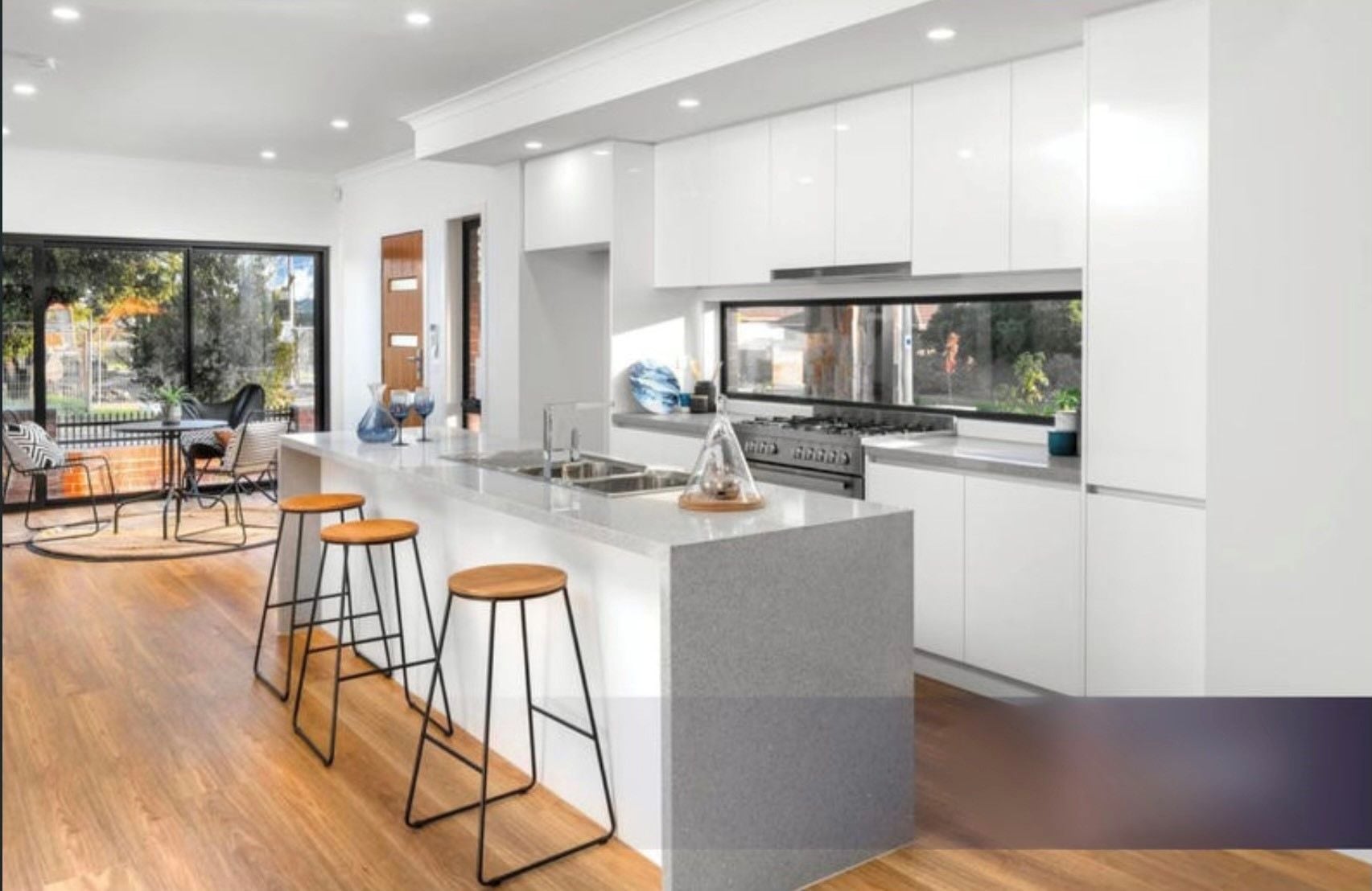 FINE FINISHES, EXPANSIVE SPACES