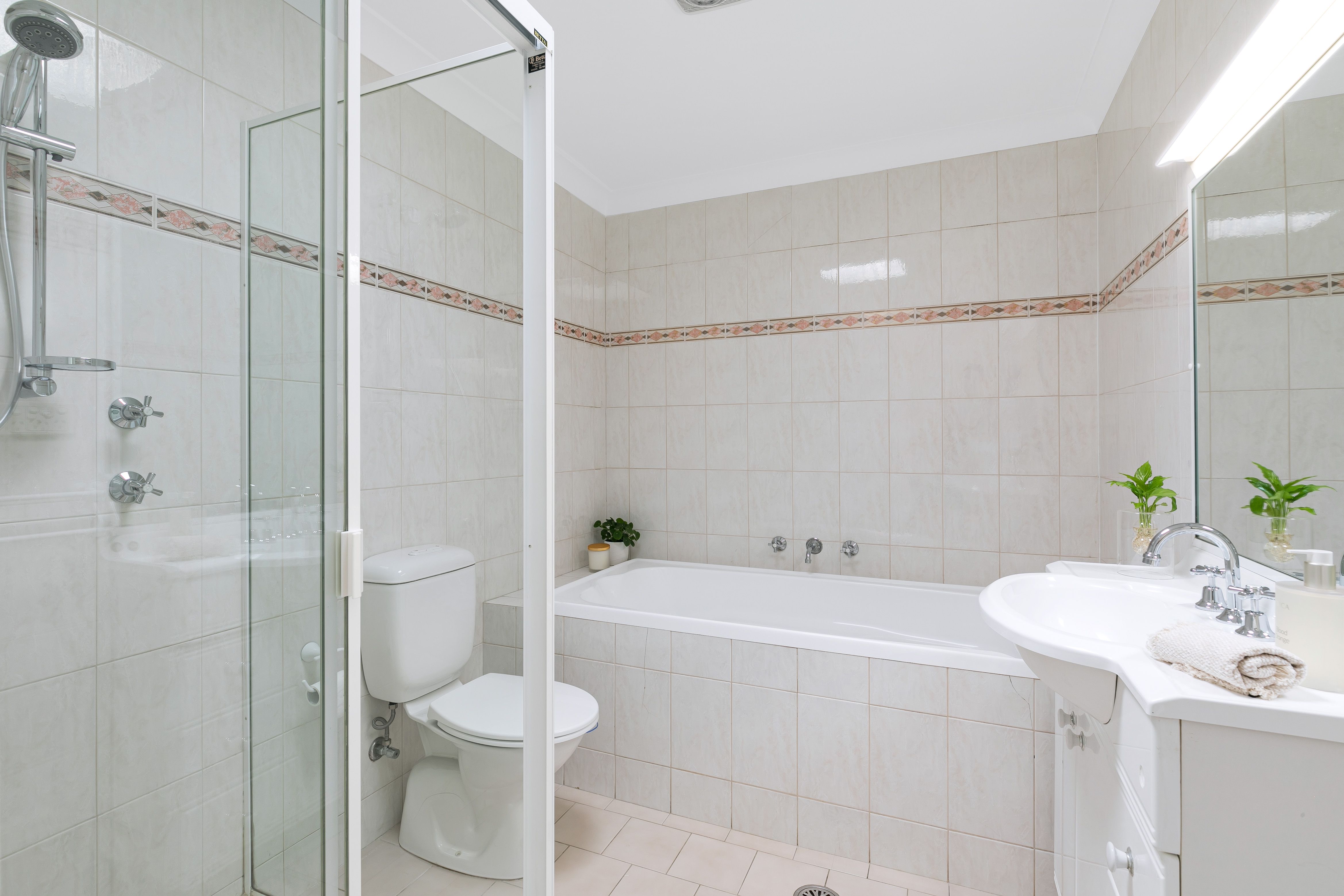 2/23 Irrubel Road, CARINGBAH, Caringbah - Thumbnail 6