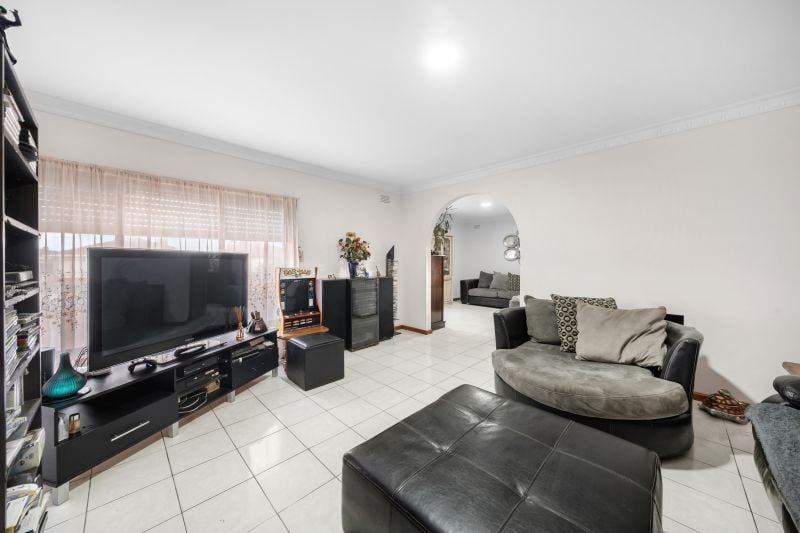 1 Nancye Drive, Lalor