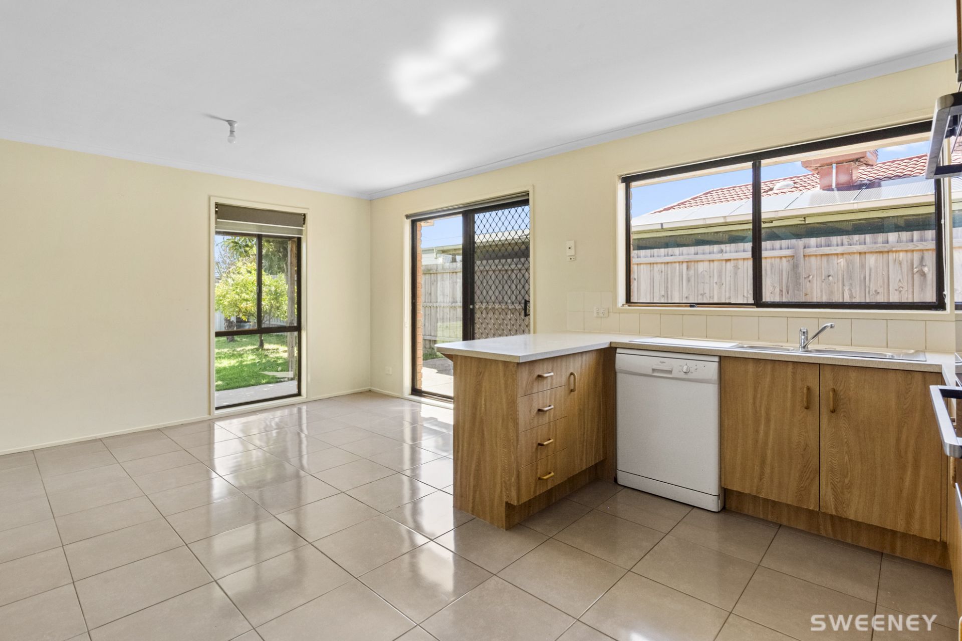 42 Hosie Street, Altona Meadows - Thumbnail 7