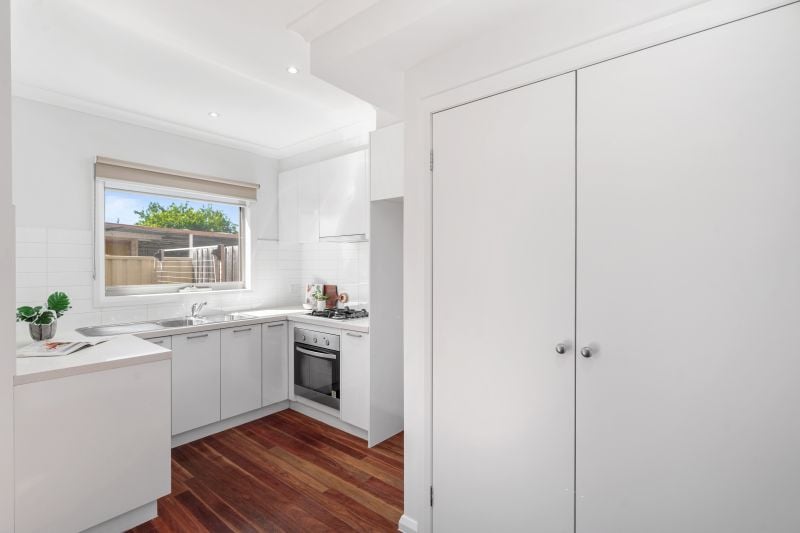 2/13 Cedar Street, Thomastown