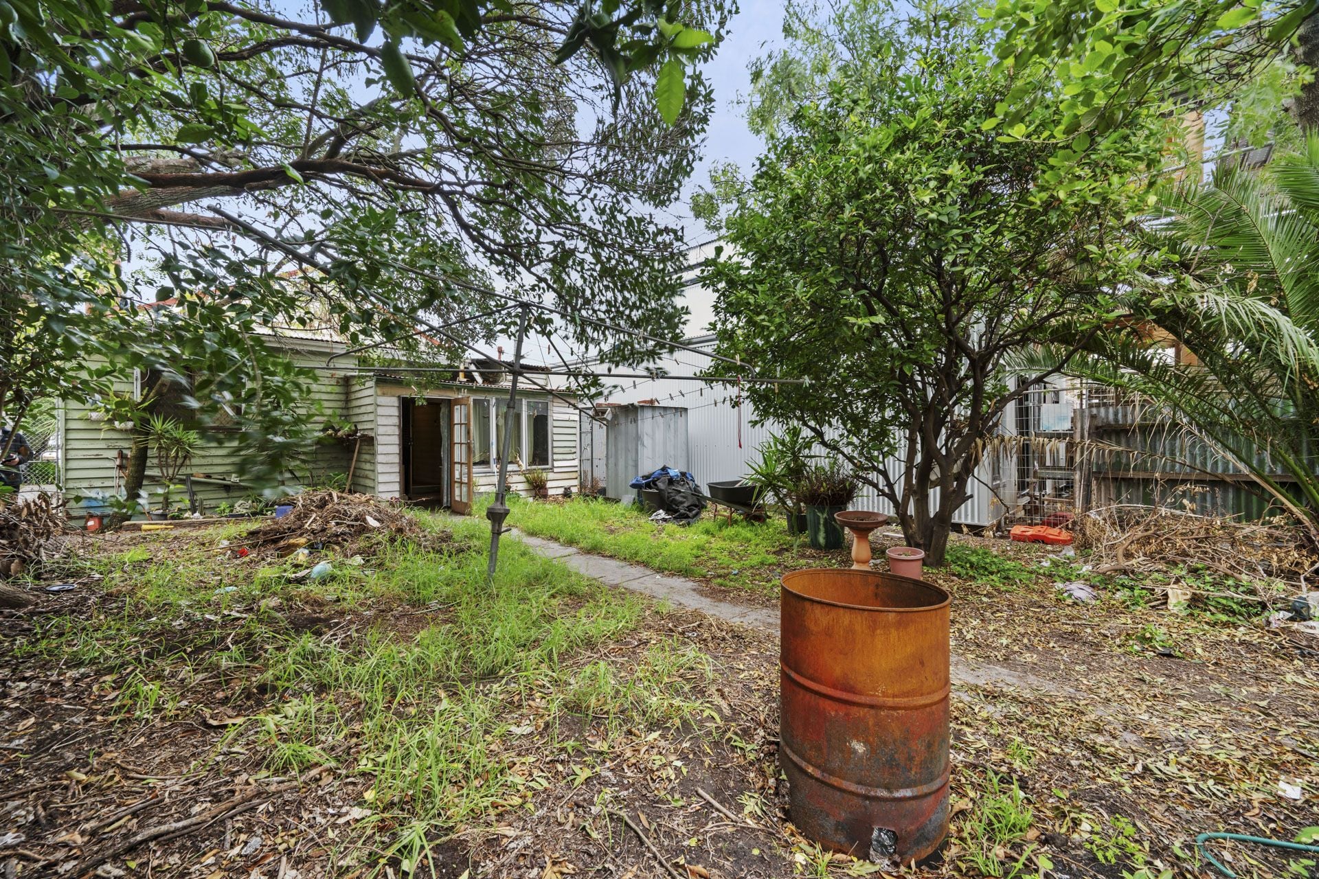 Unlimited Potential In A Blue-Chip Location!