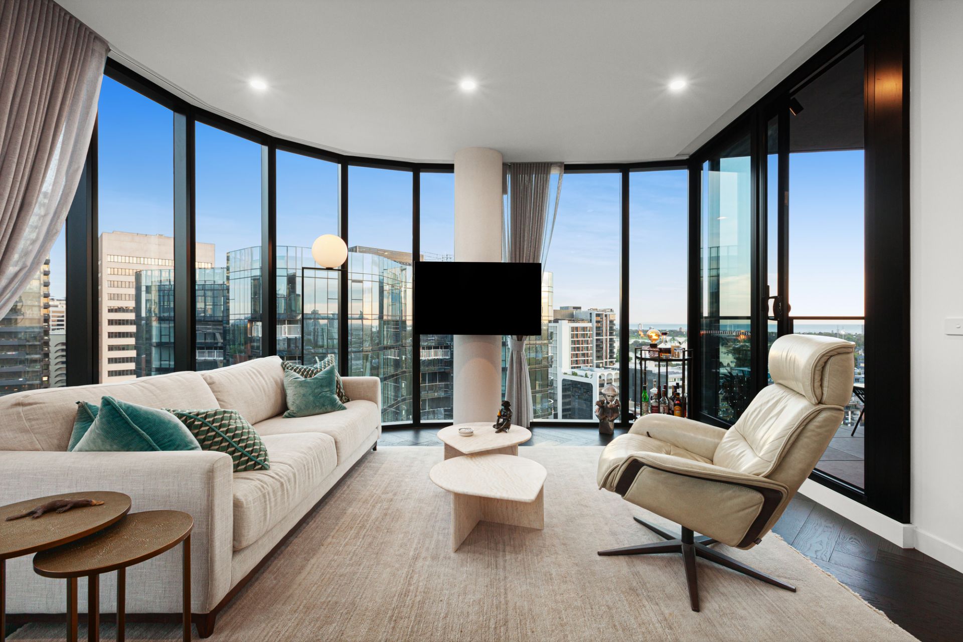 1801/39 Park Street, South Melbourne, South Melbourne - Thumbnail 3