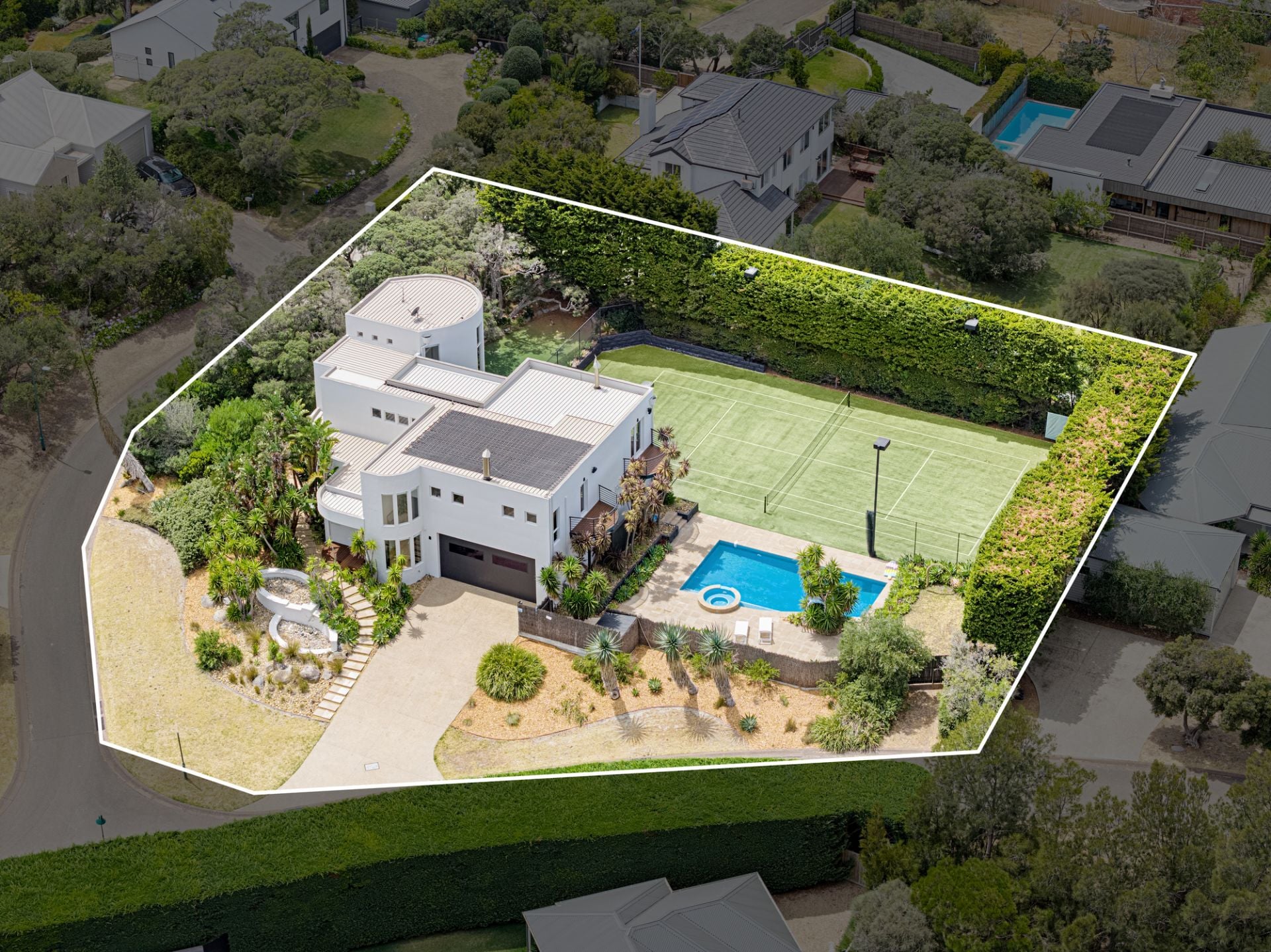 2 Clovelly Court, Portsea, Portsea - Image 1