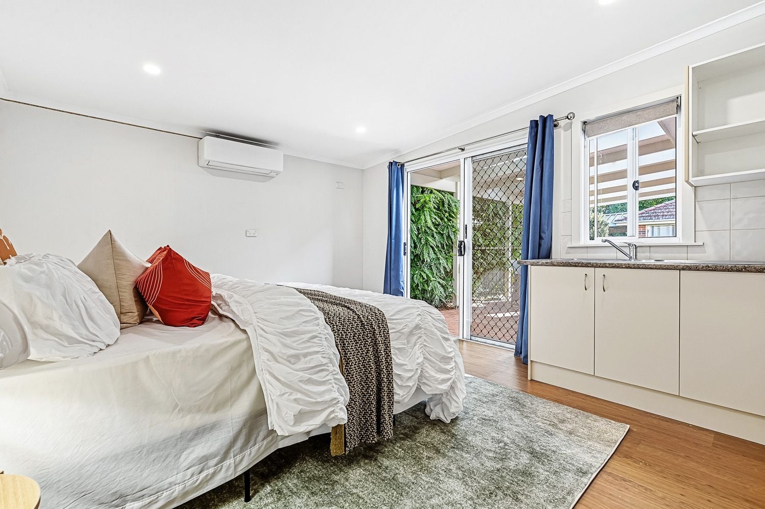 19 Glenview Road, Mount Kuring-gai, Mount Kuring-Gai - Thumbnail 8