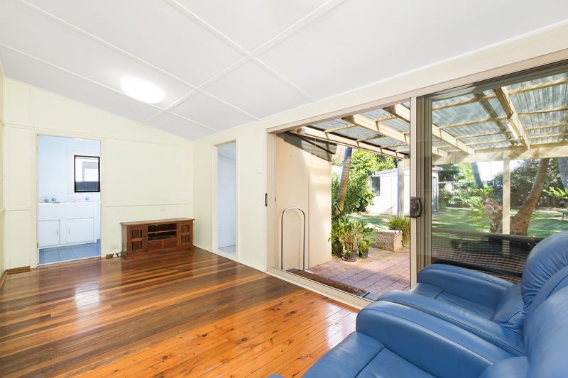 53 Woodfield Boulevarde, CARINGBAH, Caringbah - Thumbnail 4