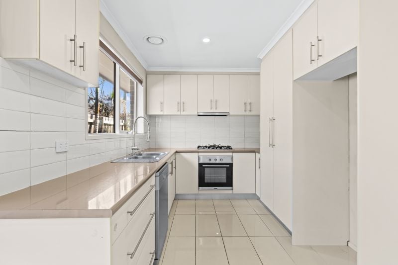 10 Trentham Court, Thomastown