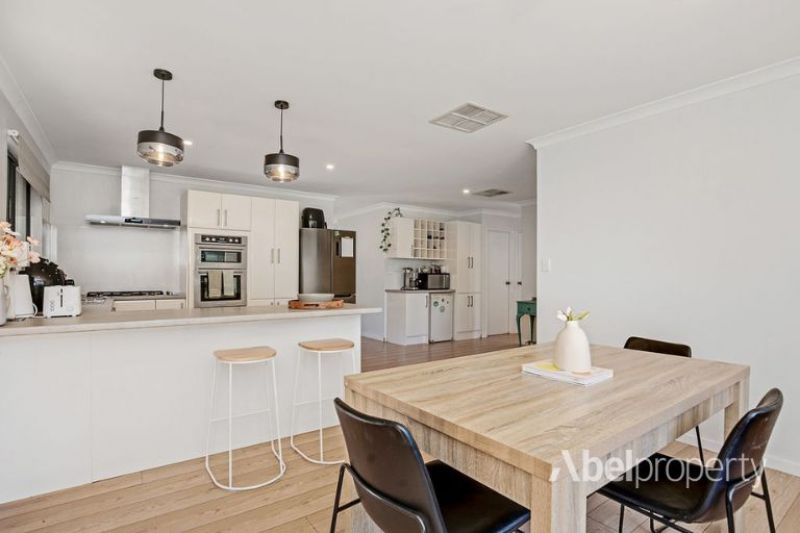 4 Barker Road South Guildford WA, South Guildford - Thumbnail 2