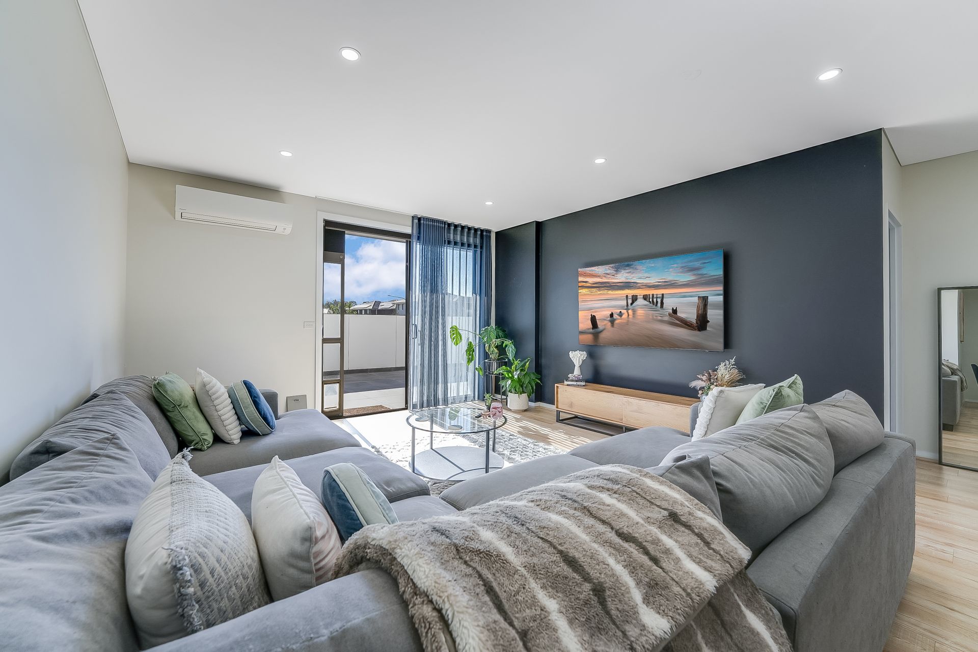 2/51-55 Hutton Road, Edmondson Park, Edmondson Park - Thumbnail 8