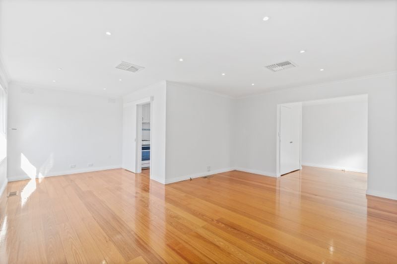 13 Emerald Street, Dallas