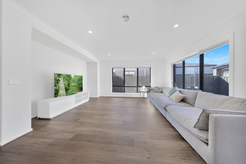 16 Wombargo Crescent, Wollert