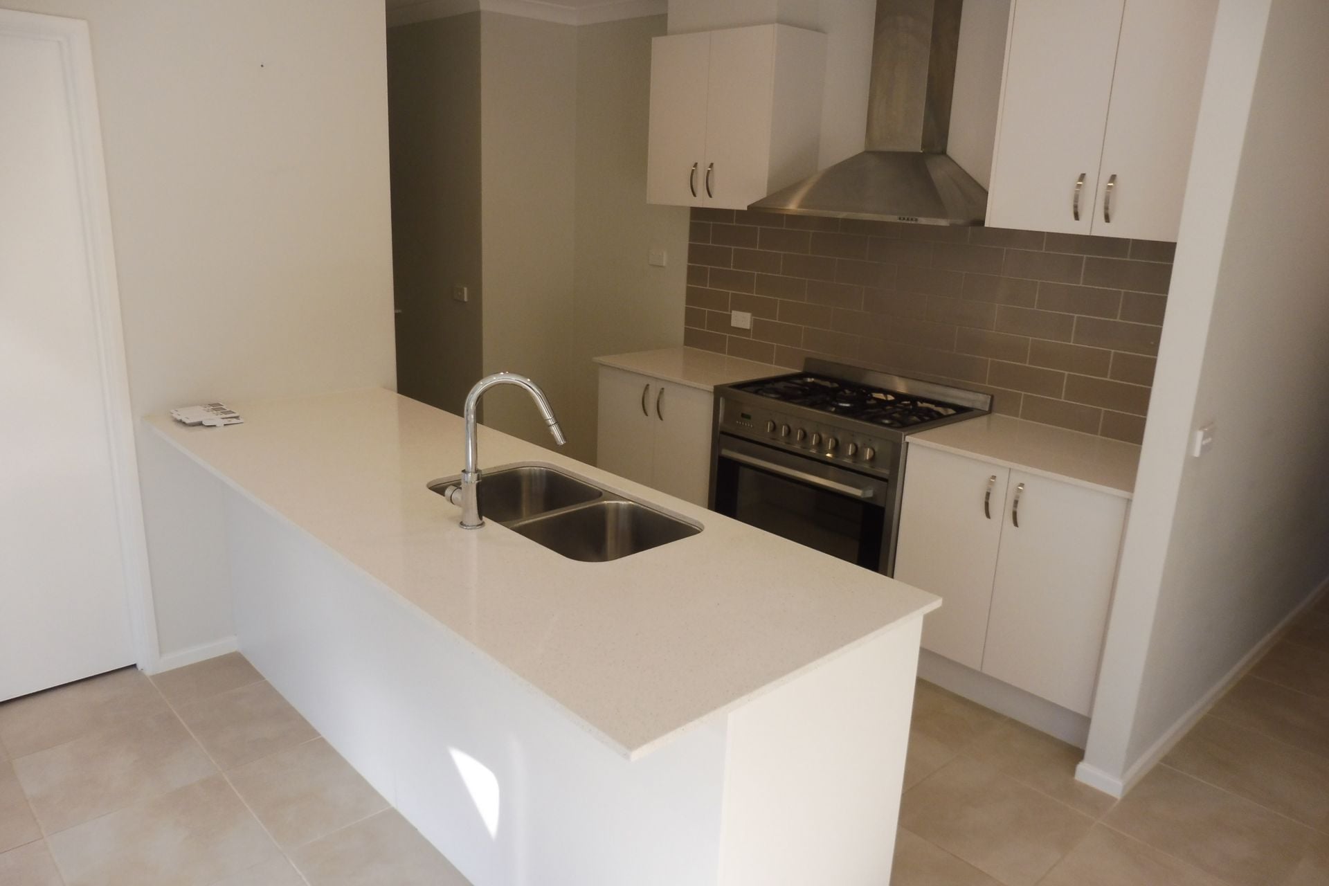 3 BEDROOM FAMILY HOME